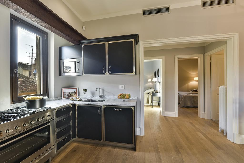 Апартаменты Lanfredini Firenze Экстерьер фото